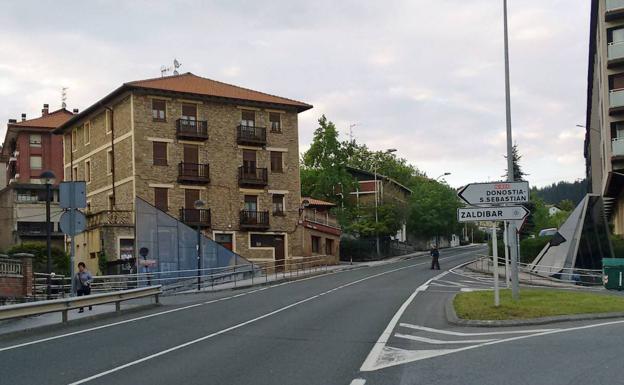 La Diputación calmará el tráfico en la carretera N-634 que atraviesa Zaldibar