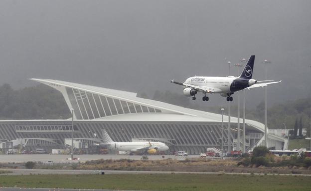 Vuelos desde Bilbao en verano: las aerolíneas ofrecerán 50 rutas desde Loiu