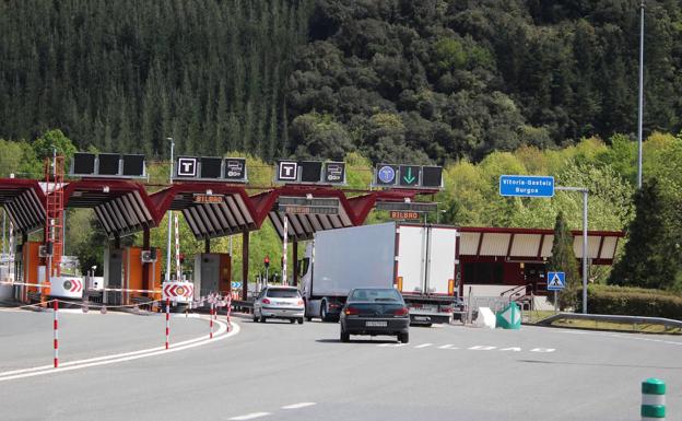 Casi 400 ayaleses se acogen a la bonificación del peaje Llodio-Bilbao