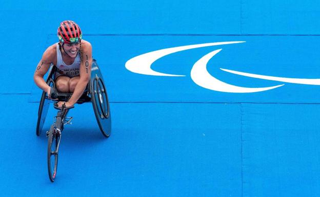 Eva Moral, campeona europea de paratriatlón incluso embarazada