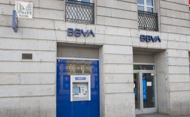 Estafa a clientes de BBVA con correos electrónicos y SMS fraudulentos