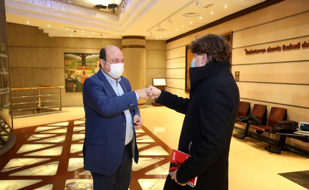 El Gobierno vasco se abre a ampliar la negociación del pacto educativo para cerrar la grieta PNV-PSE