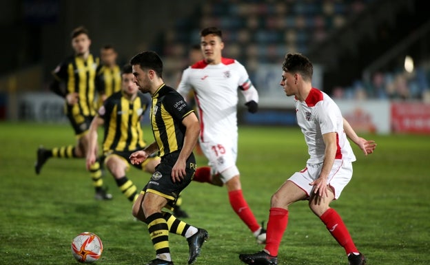 Un Barakaldo en racha quiere afianzarse en posiciones de play-off