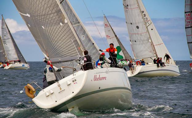 El I Trofeo Náutica Digital se decide en el Abra