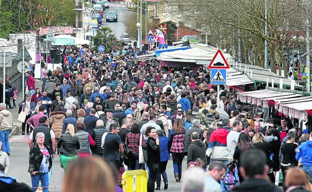 Las Encartaciones recupera su ritmo con la vuelta de las ferias agrícolas y ganaderas