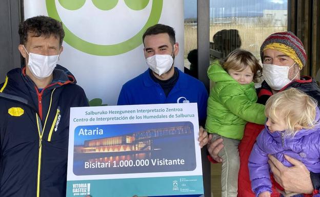 Ataria recibe al visitante un millón