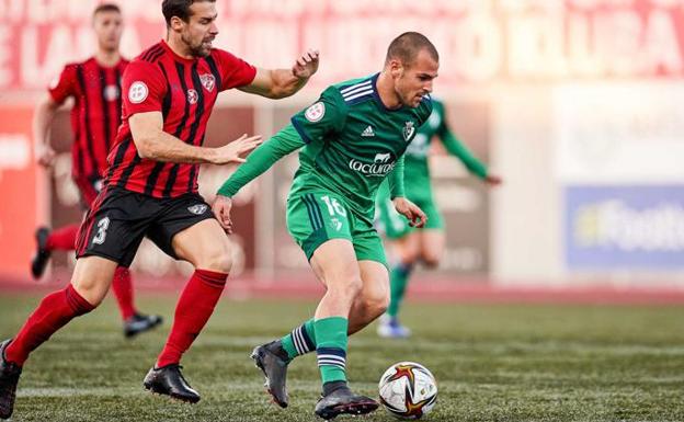 Una vaselina de Rozas sella la victoria ante Osasuna B en Gobela