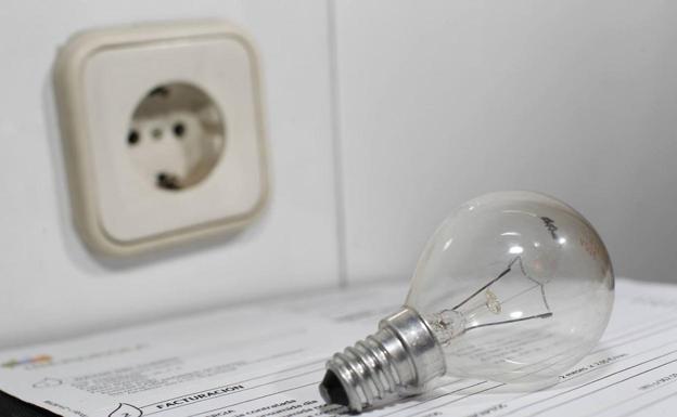 El precio de la luz cambia este 27 de febrero: estas son las horas más baratas y más caras