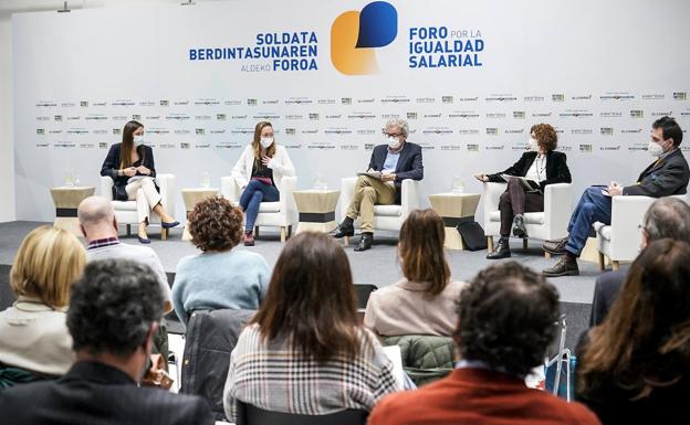 «La reducción de la brecha salarial es lenta, pero los avances son constantes y evidentes»