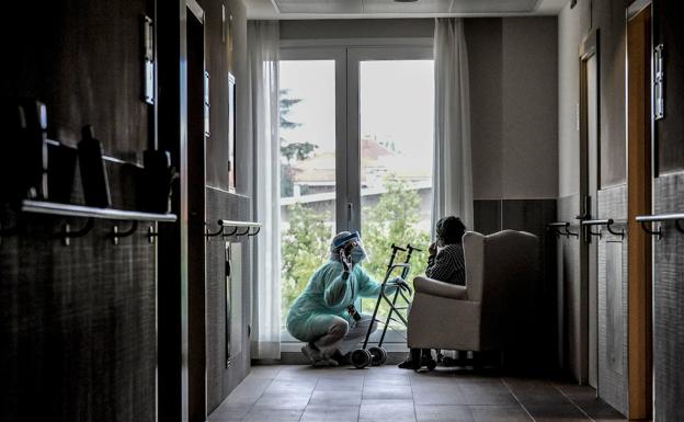 Tres de cada diez usuarios de las residencias de mayores de Álava han dado positivo en la 'sexta ola'