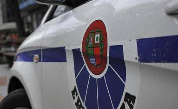 Fallece un hombre tras caerse de un séptimo piso en Vitoria