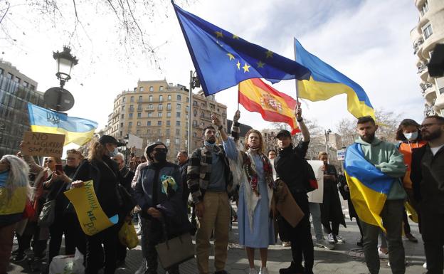 Ni estamos en 1938, ni Ucrania son los Sudetes