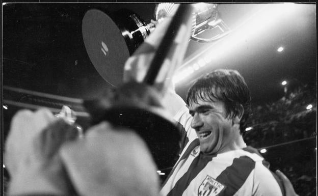 ¡¡A por la final!! Luz para una generación desnuda de títulos coperos