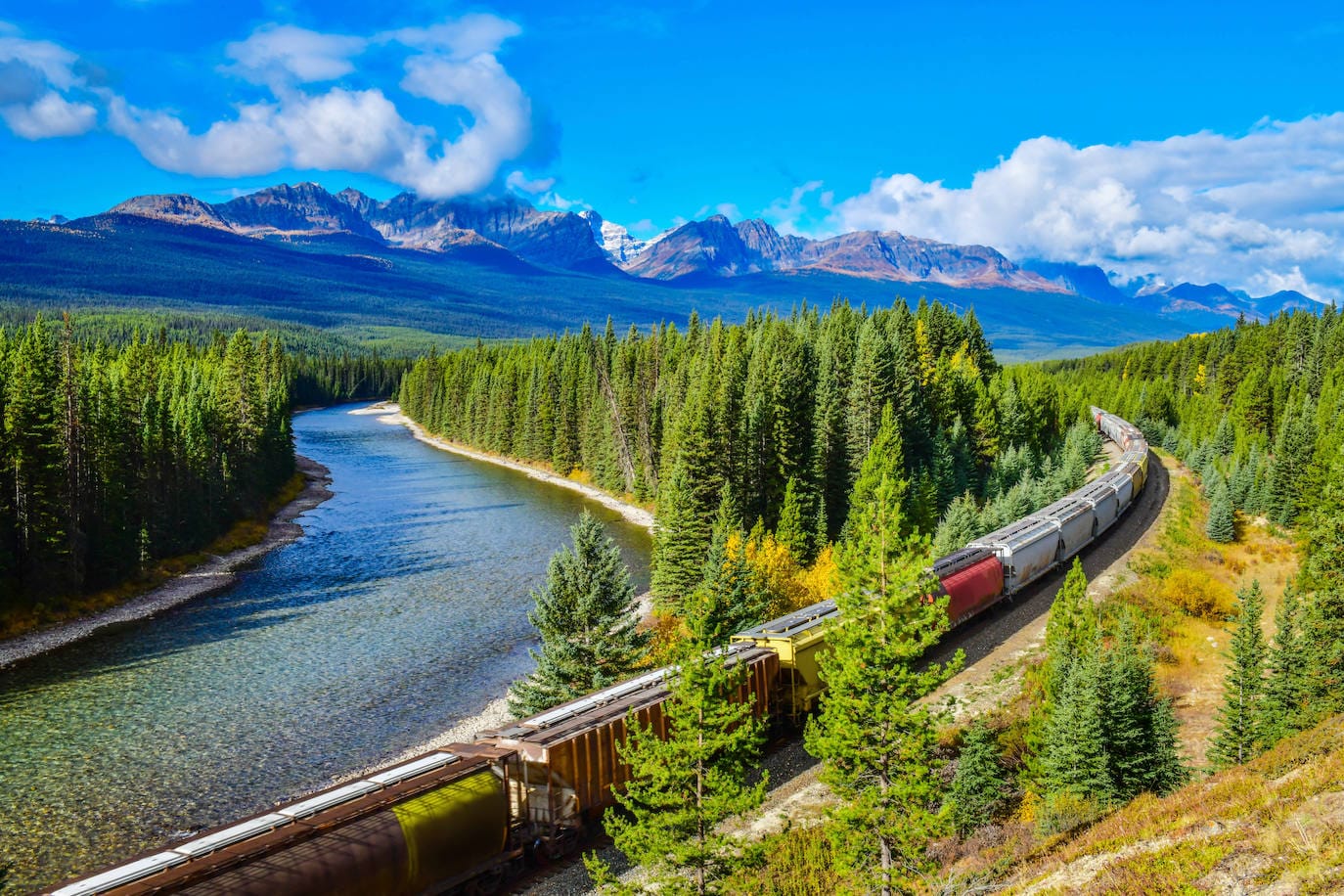 En tren por los paisajes más bellos del mundo