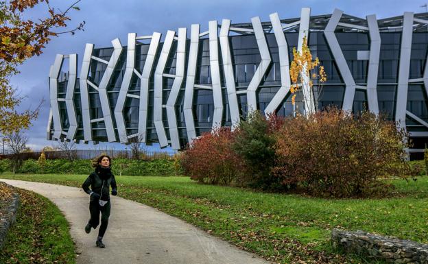 La Universidad Euneiz arrancará con cuatro grados y 180 alumnos en septiembre