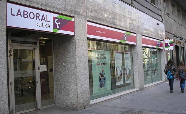 Se recrudece el envío de SMS falsos a los clientes de estos 10 bancos españoles