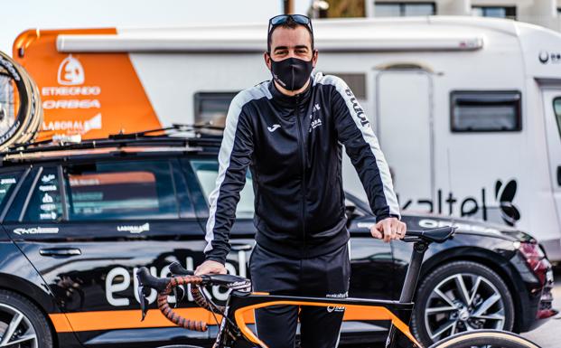 «La Vuelta le da sentido a todo», dice Azanza, director del Euskaltel