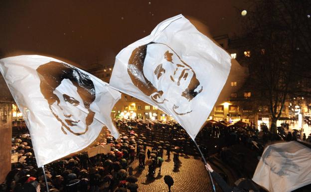 Las víctimas del 3 de Marzo critican la «incoherencia» del PSOE al tumbar la investigación en Madrid