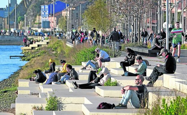 Más zonas verdes, puentes sobre la ría, viviendas...así cambiará Bilbao en las próximas dos décadas