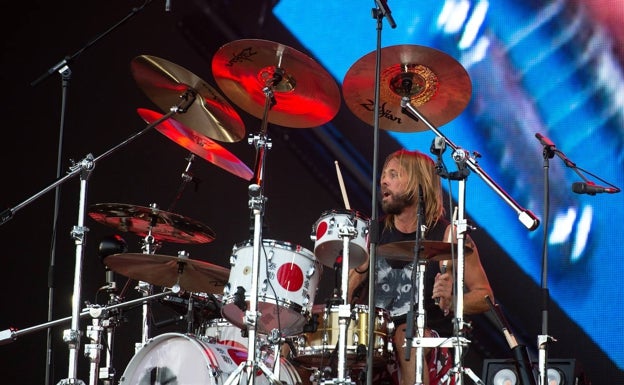 El batería de Foo Fighters consumió 10 sustancias antes de su fallecimiento