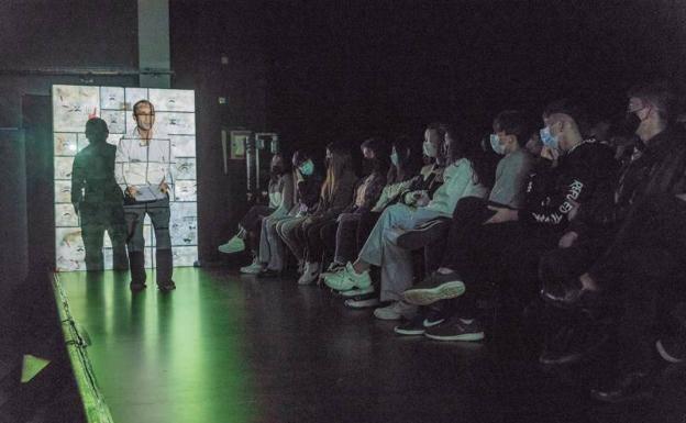 «Los teatros de los centros cívicos también necesitan mejoras y el Teatro Beñat Etxepare una reforma integral»