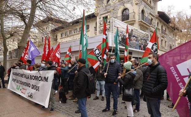 Los sindicatos anuncian un paro de dos horas por turno en el metal alavés el 8 de abril