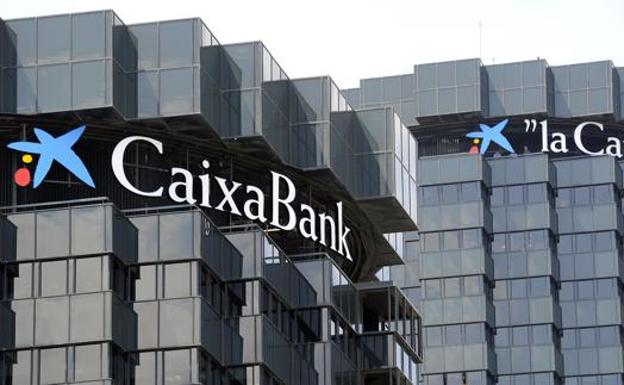 Caixabank desvela cómo afectará la guerra en Ucrania a la economía en los próximos meses