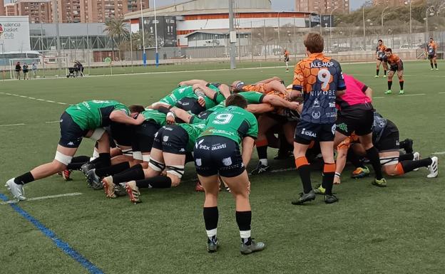 El Gernika sigue vivo en la División de Honor tras ganar en Valencia