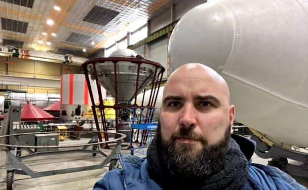 La UPV pide «mayores garantías procesales» para Pablo González, el periodista vasco detenido en Polonia