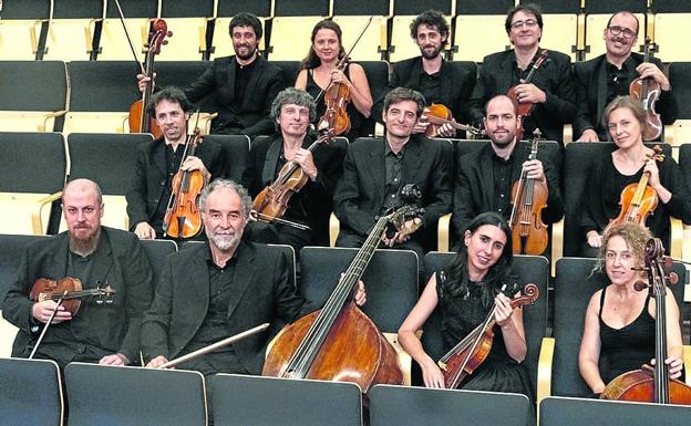 De la oscuridad a la luz