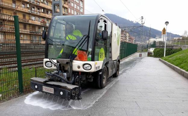 FCC recurre la adjudicación de la limpieza viaria a Enviser en Llodio