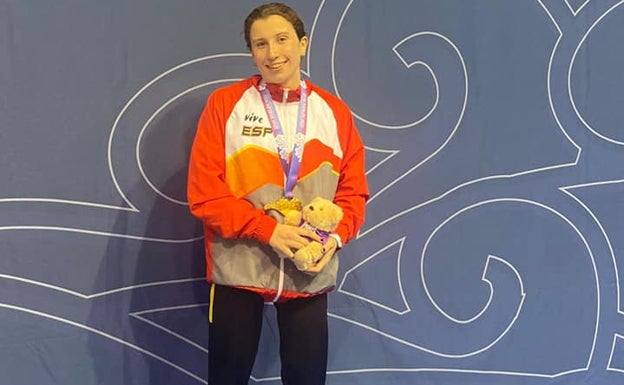 Nahia Zudairek urrea eskuratu du estilo libreko Berlineko 800 metroko txapelketan