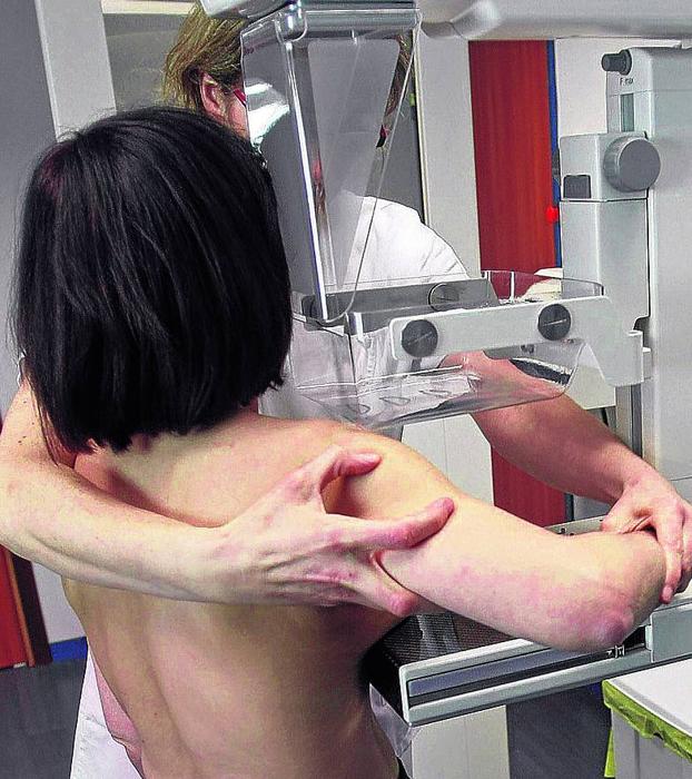 100.000 vascas esperan hasta un año para poder someterse a una mamografía