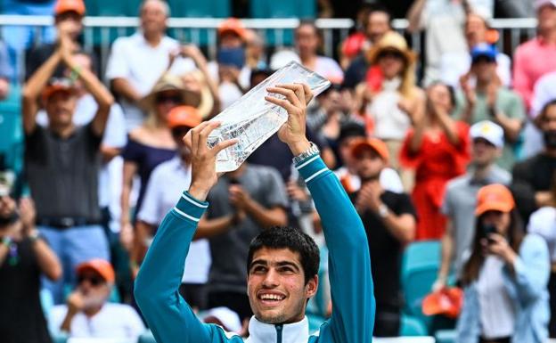 Alcaraz se cita con Djokovic en los cuartos de Montecarlo