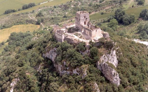 El castillo de Ocio en Zambrana pasa a la lista verde de patrimonio recuperado