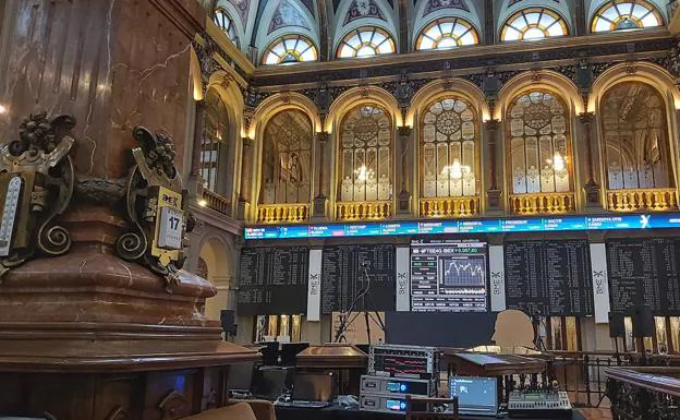 Inside the Madrid Stock Exchange. 