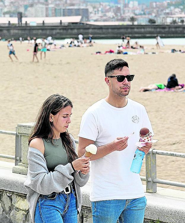 Una Semana Santa soleada dará paso a una Pascua lluviosa