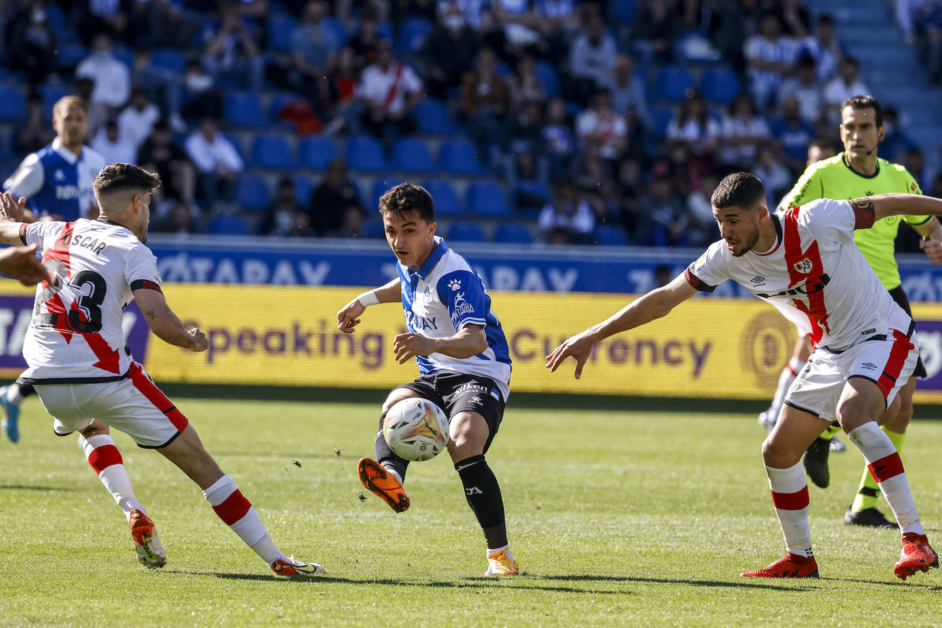 Duarte y Manu García, novedades del Alavés en Mallorca