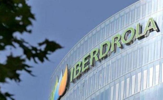 Iberdrola retira la mascarilla salvo en los espacios comunes