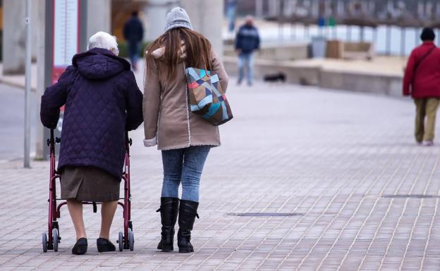 «Cada vez somos más y cada vez estamos más solos»