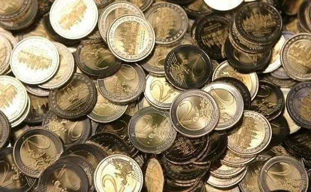 Un error de fabricación de unas monedas de dos euros dispara su valor