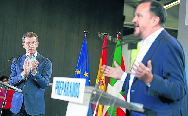 Feijóo abre un «periodo de reflexión» sobre el PP vasco para relanzar la marca
