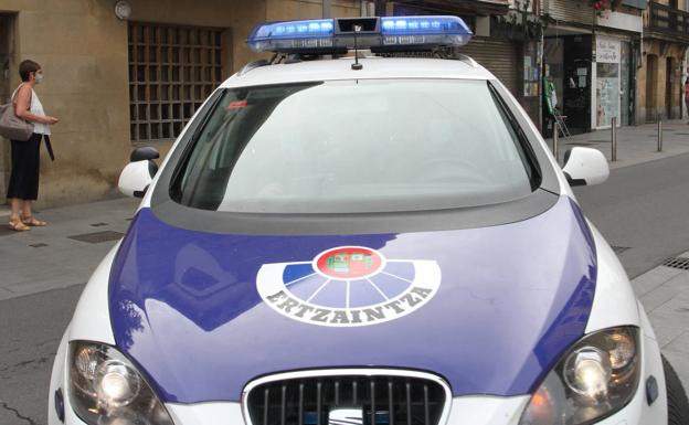Detenido un joven de 24 años por asestar un botellazo en la cabeza a un vigilante de discoteca en Bilbao