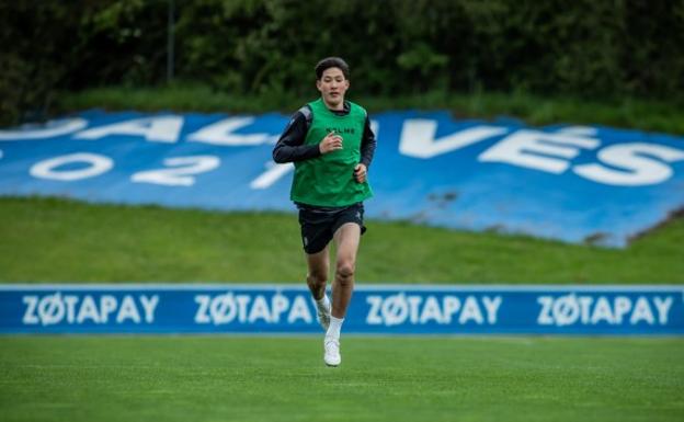 Taichi Hara acaba su cesión y entrenará con el Alavés