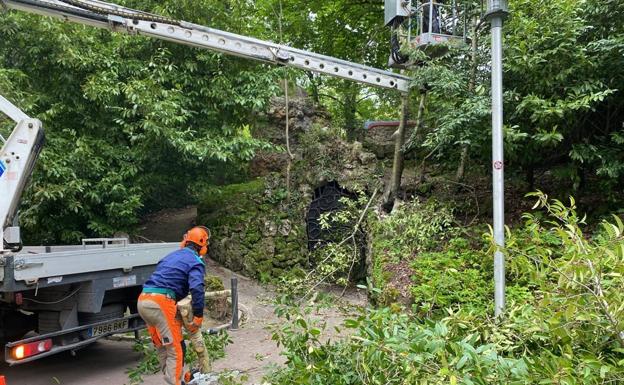 Comienzan los trabajos previos para reformar la gruta de La Florida