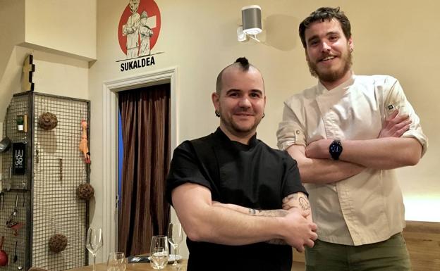 Verduras navarras e ibéricos extremeños, la combinación que triunfa en el TxuQun de Bilbao La Vieja