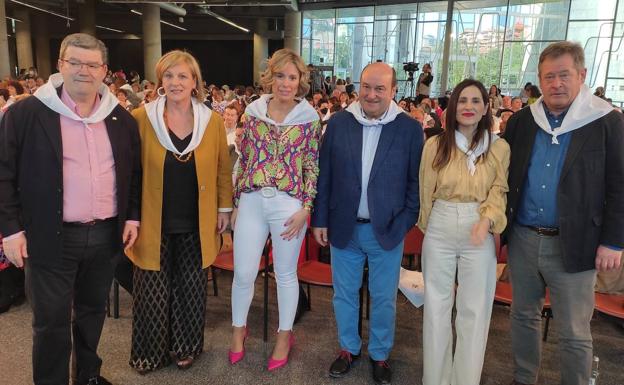El PNV celebra los 100 años del Emakume Abertzale Batza