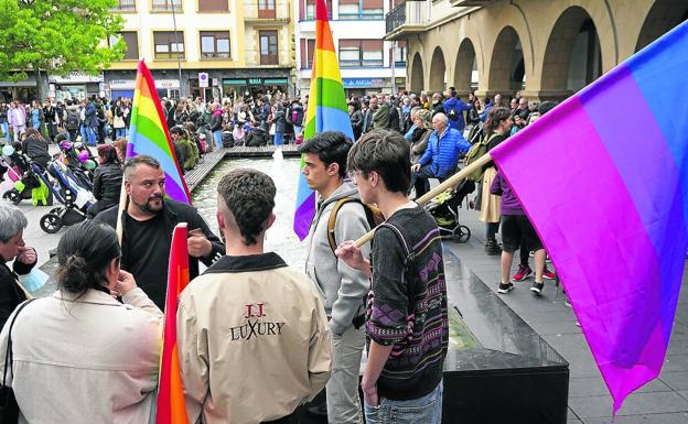 «¿Por qué tanto silencio institucional?»
