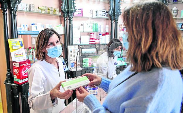 Las farmacias duplican las ventas de test rápidos desde Semana Santa