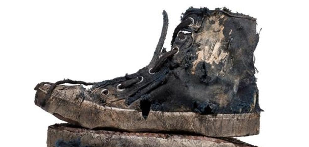 Decir la verdad Anoi septiembre Balenciaga pone a la venta por 1.450 euros unas zapatillas «destrozadas» |  El Correo